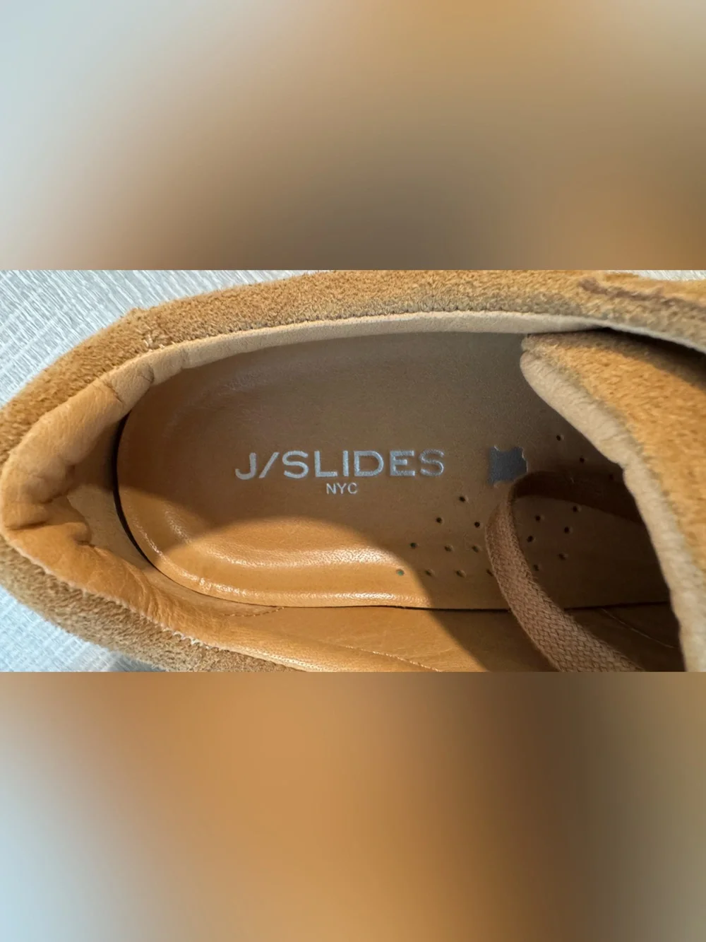 J/Slides - Women's Suede  Sneakers. Size 8